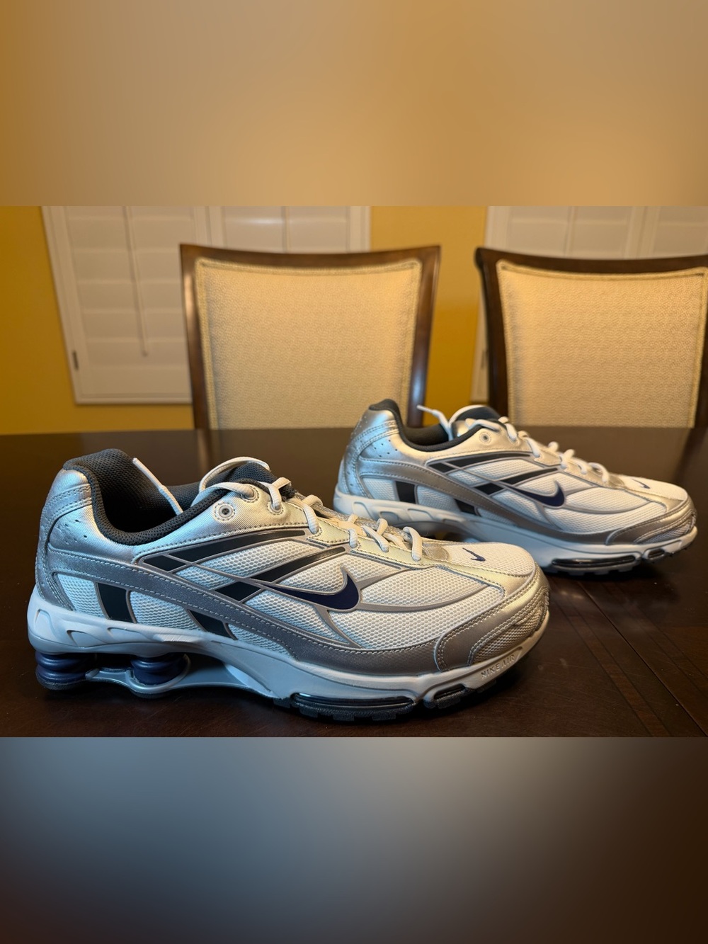 New Nike Shox Silver White Sneaker Shoes Size US 12 - Picture 2 of 13